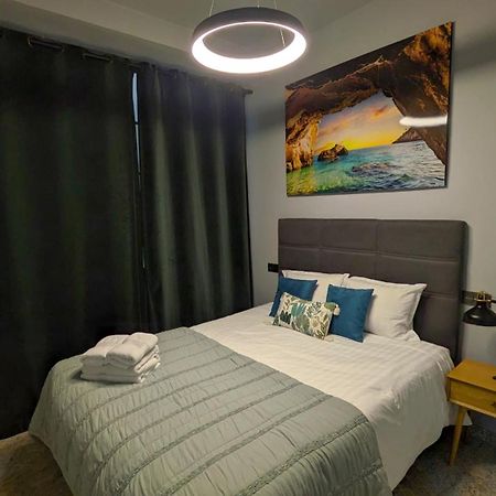Alma De Malaga 2Br Stay With Art History & Comfort In The Heart Of The City Μάλαγα Εξωτερικό φωτογραφία