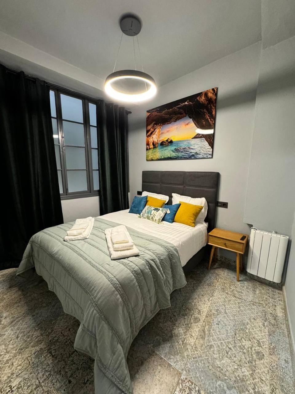 Alma De Malaga 2Br Stay With Art History & Comfort In The Heart Of The City Μάλαγα Εξωτερικό φωτογραφία