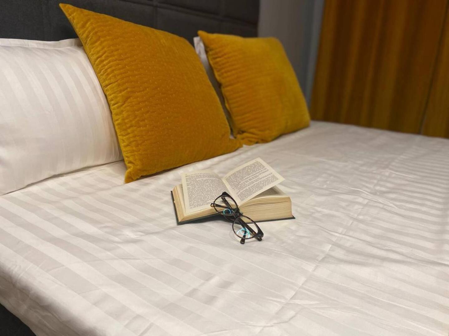 Alma De Malaga 2Br Stay With Art History & Comfort In The Heart Of The City Μάλαγα Εξωτερικό φωτογραφία