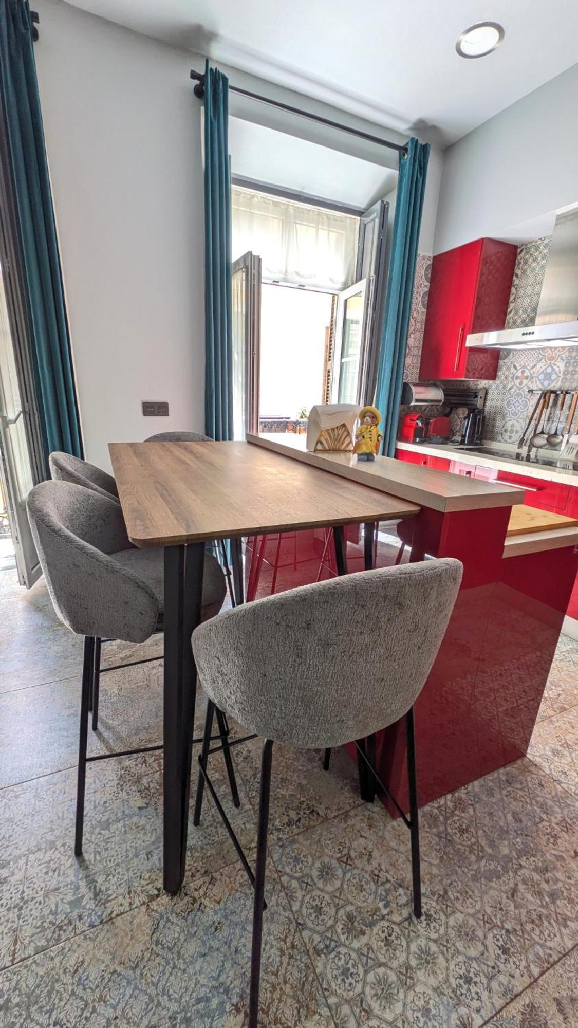 Alma De Malaga 2Br Stay With Art History & Comfort In The Heart Of The City Μάλαγα Εξωτερικό φωτογραφία