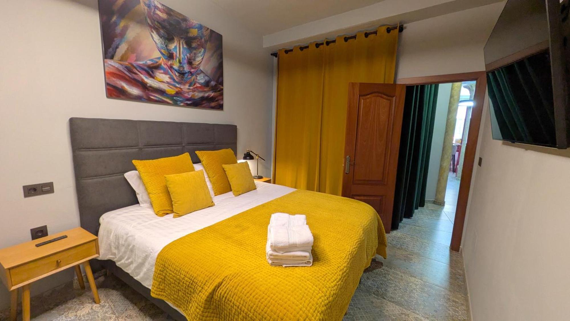 Alma De Malaga 2Br Stay With Art History & Comfort In The Heart Of The City Μάλαγα Εξωτερικό φωτογραφία